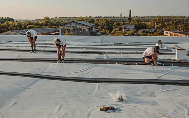 8 Questions to Ask Your Commercial Roofing Contractor in Texas